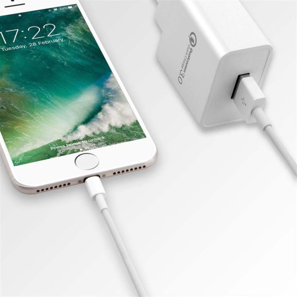 Cadorabo USB Kabel 1 Meter USB 2.0 Kabel MFI Zertifiziert kompatibel mit Apple Geräten z.B. Smartphones, Tablets, Laptops und mehr - Ladegerät Ladekabel Adapter Hot on Sale